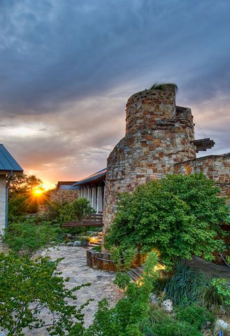 Lady Bird Johnson Wildflower Center Hours, Prices, and ...