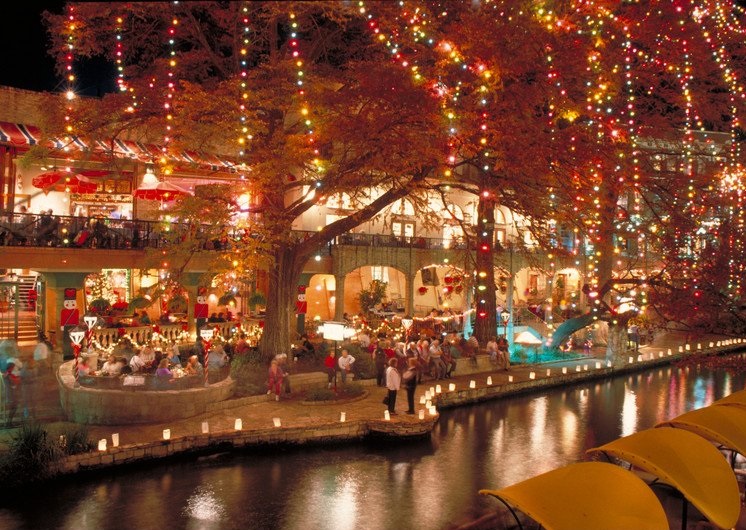 Christmas Lights On The Riverwalk San Antonio Shelly Lighting