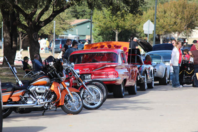 car show the colony