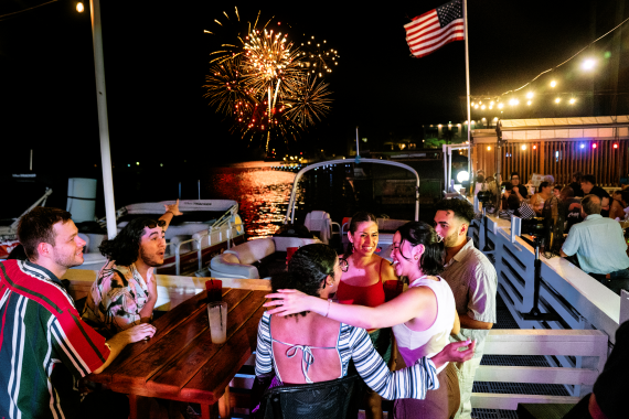 fireworks off pier restaurant