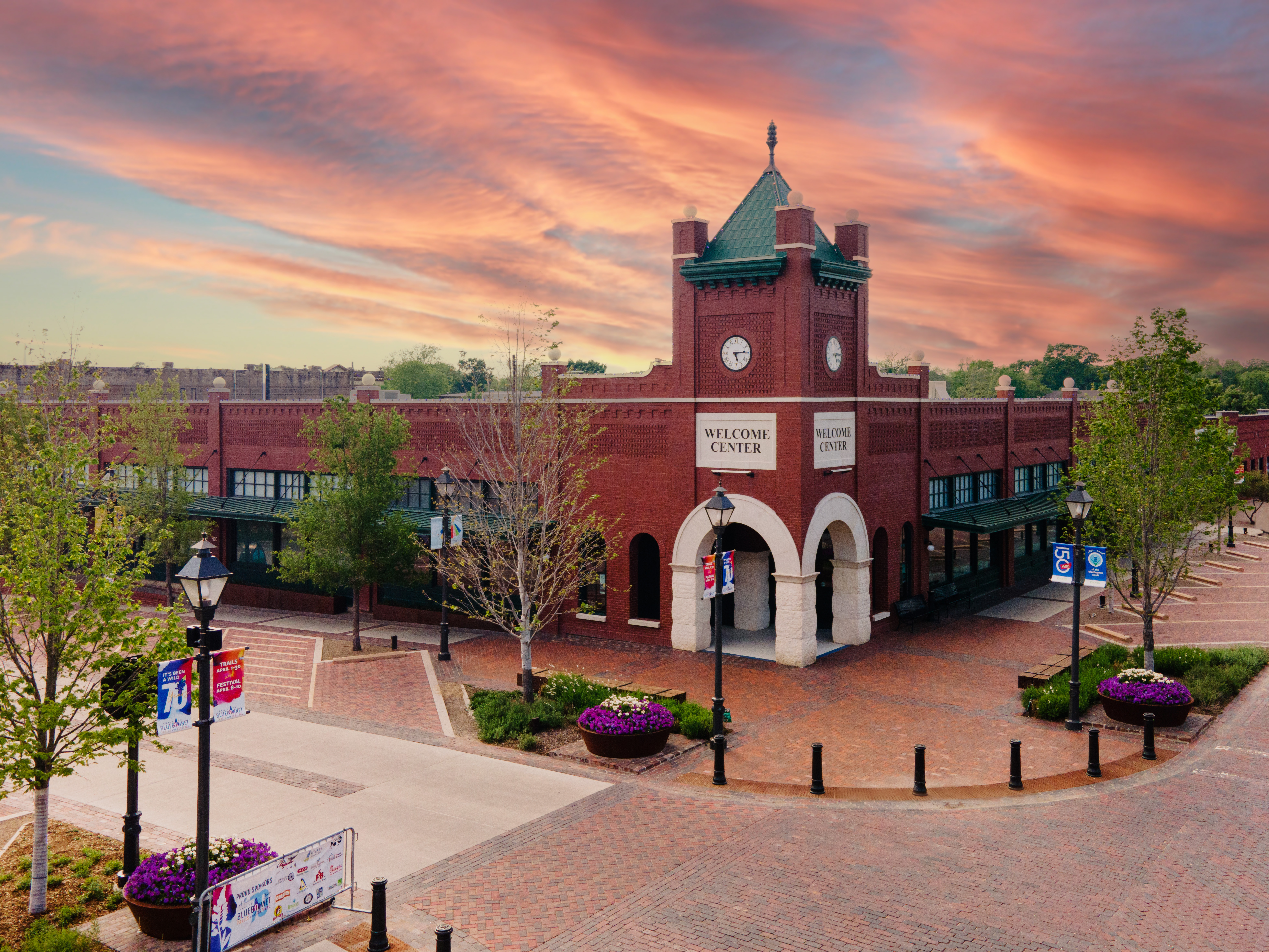 ennis welcome center