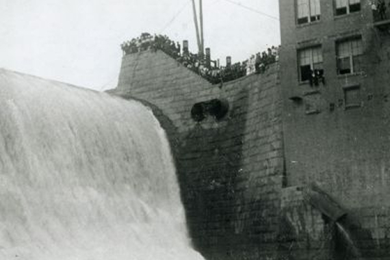 The Dam Good Tour