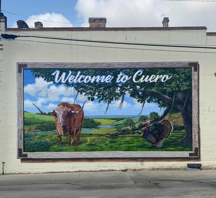 welcome to cuero mural